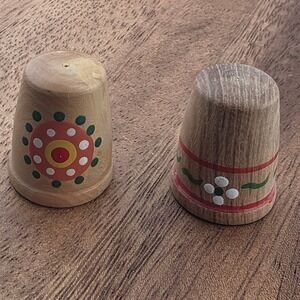 Vintage Goula spain Hand‎ Painted Wooden Thimbles Sewing Novelty Collectible